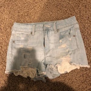 Light wash American eagle jean shorts